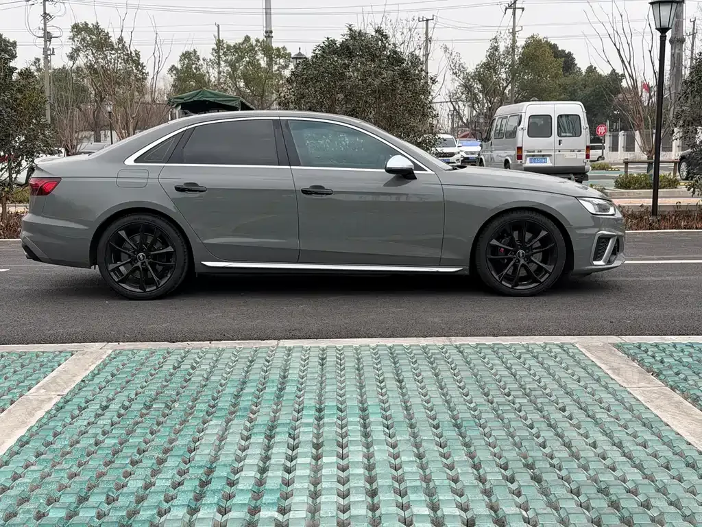 Audi S4 2021 из CN, фото 8