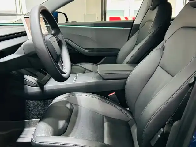 Tesla Model 3 2024 из CN, фото 6