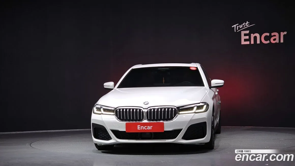 BMW 5-Series 2021 из KR, фото 2