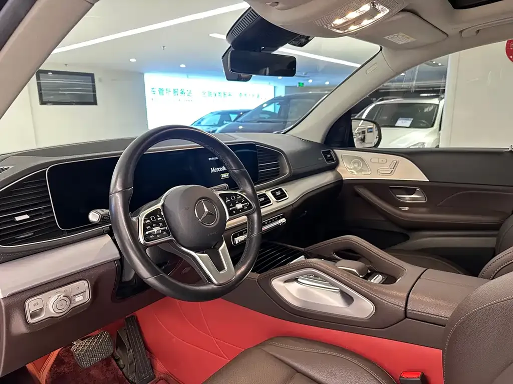 Mercedes-Benz GLE — фото 9