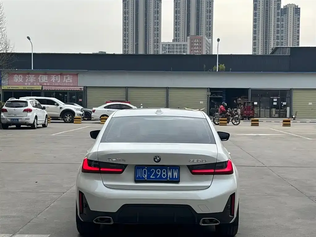 BMW 3 Series 2023 из CN, фото 3