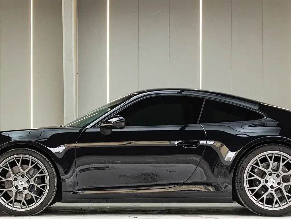 Porsche 911 2025 из CN, фото 6