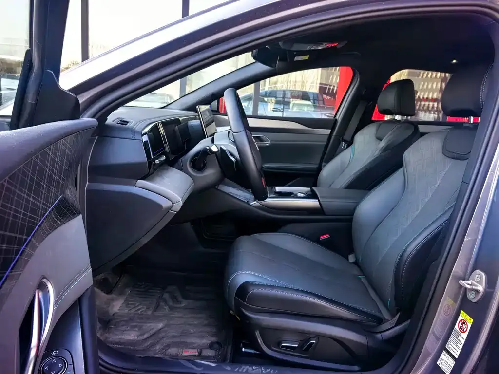 BYD Qin L 2025 из CN, фото 2