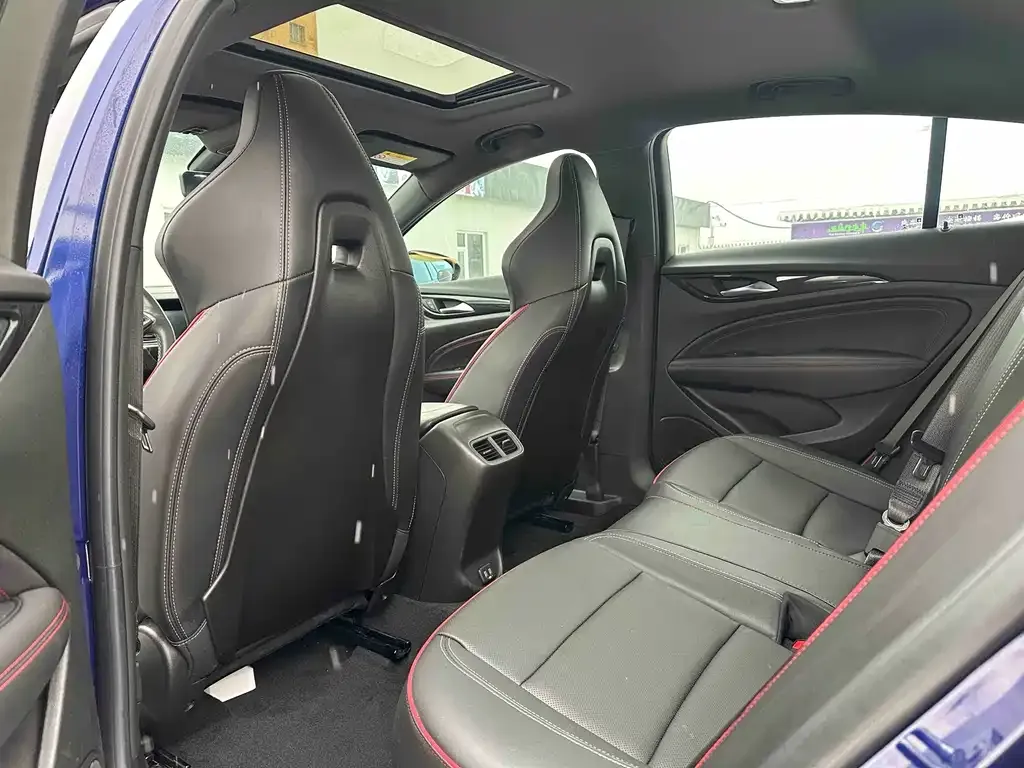 Buick Regal 2021 из CN, фото 3
