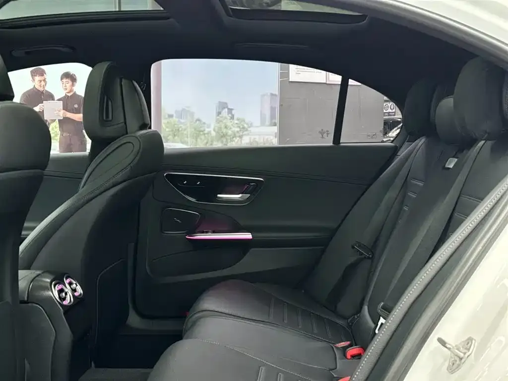 Mercedes-Benz C-Class 2023 из CN, фото 10