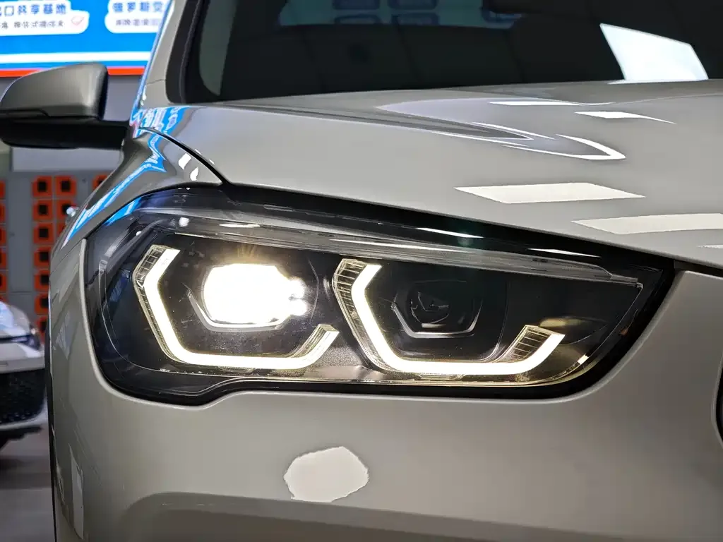 BMW X1 2021 из CN, фото 6