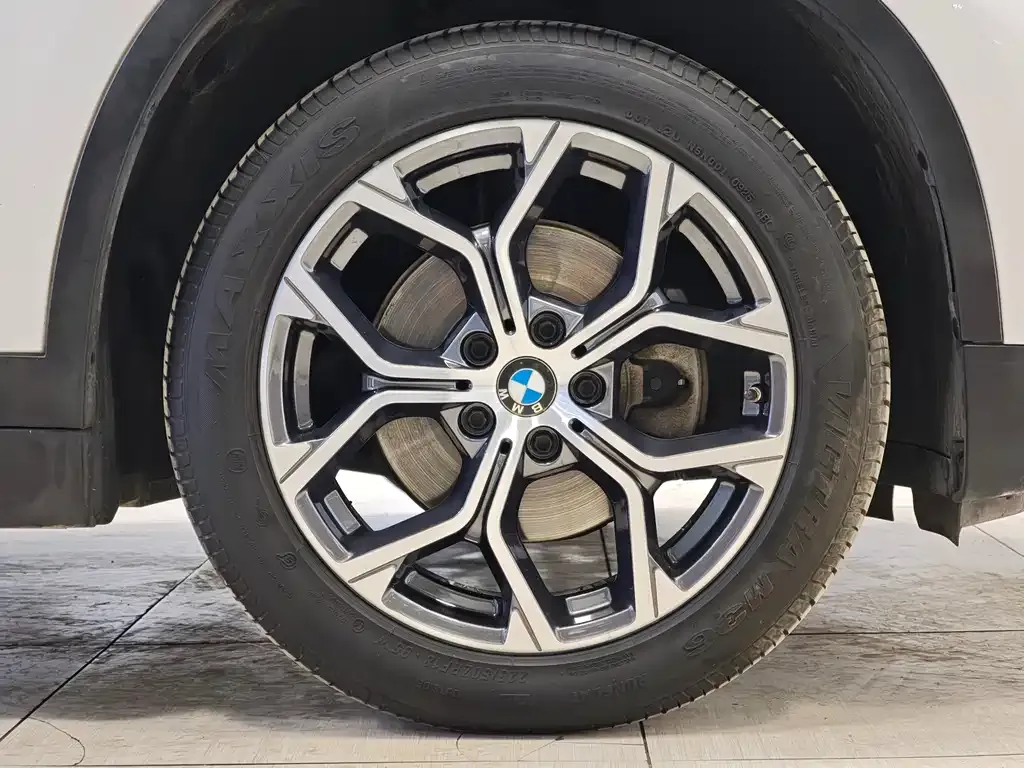 BMW X1 2021 из CN, фото 10