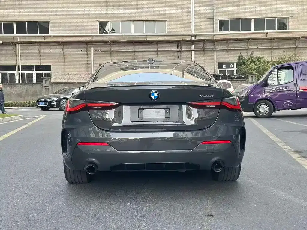 BMW 4 Series 2023 из CN, фото 8