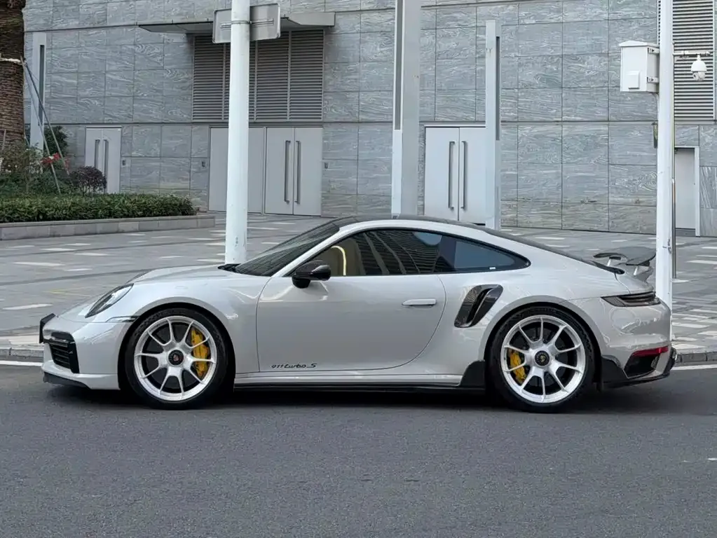 Porsche 911 2021 из CN, фото 6