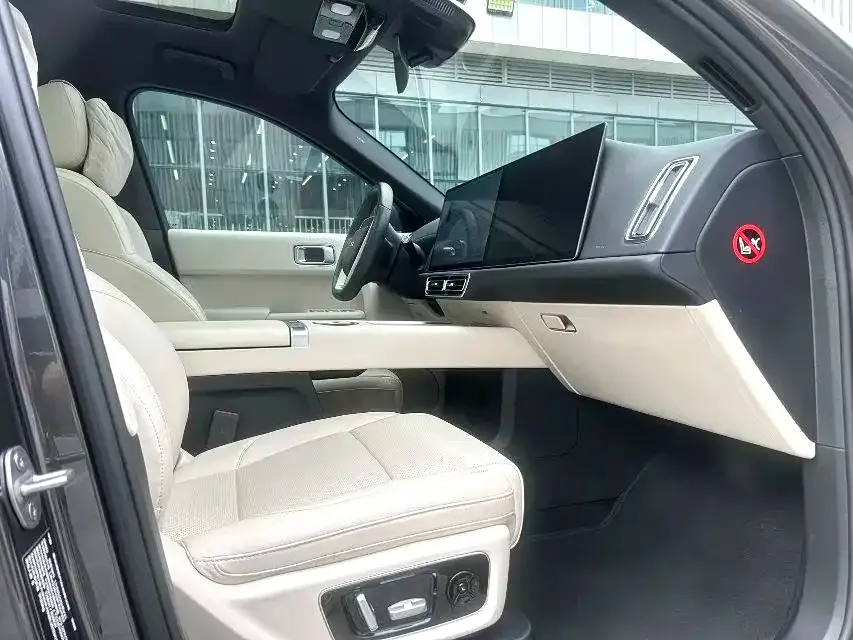 Li Auto L9 2023 из CN, фото 9