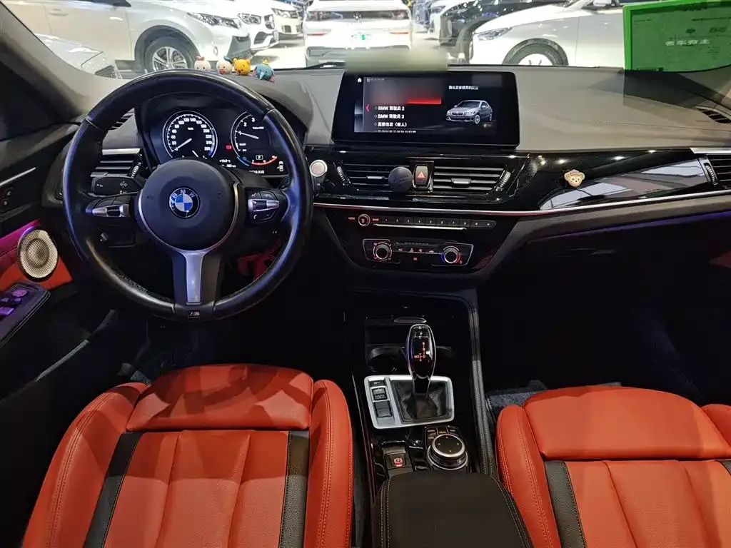 BMW 1 Series 2021 из CN, фото 9