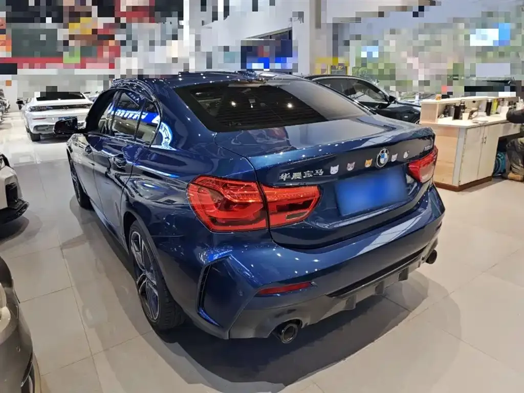 BMW 1 Series 2021 из CN, фото 6