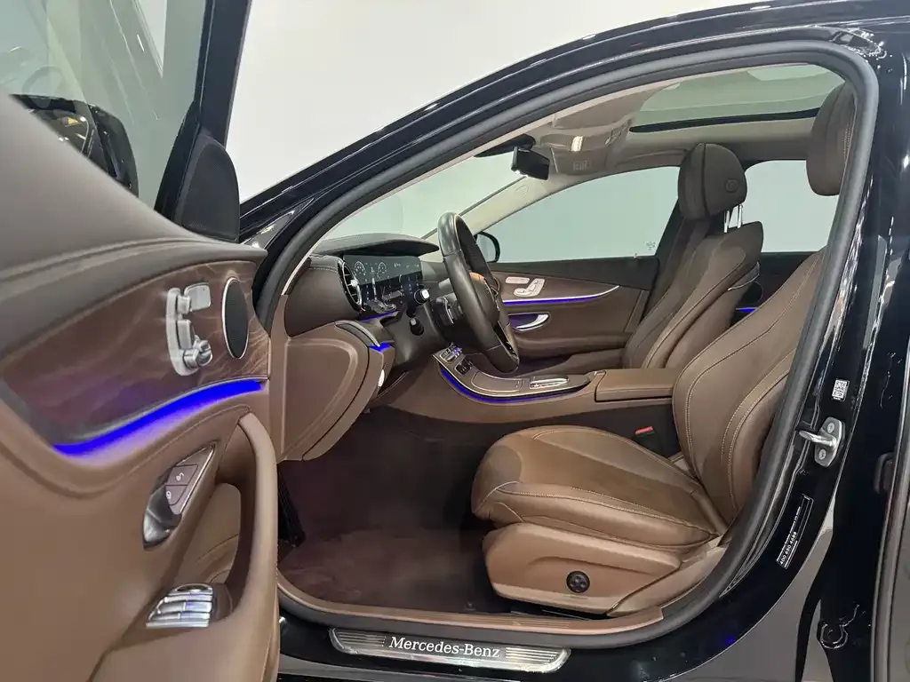 Mercedes-Benz E-Class 2022 из CN, фото 7