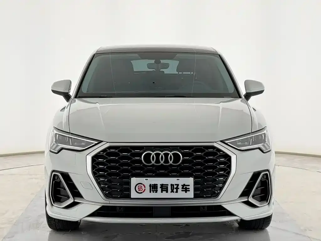 Audi Q3 Sportback — фото 6
