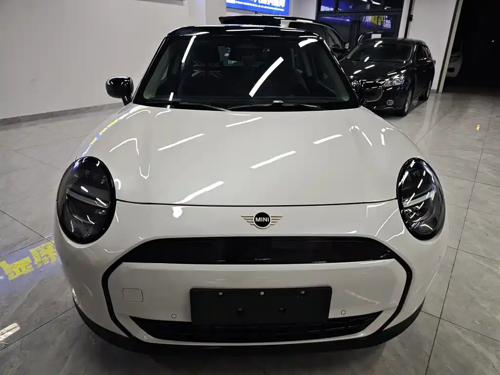 MINI Cooper EV 2026 из CN, фото 4