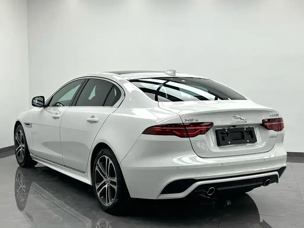 Jaguar XEL 2023 из CN, фото 8