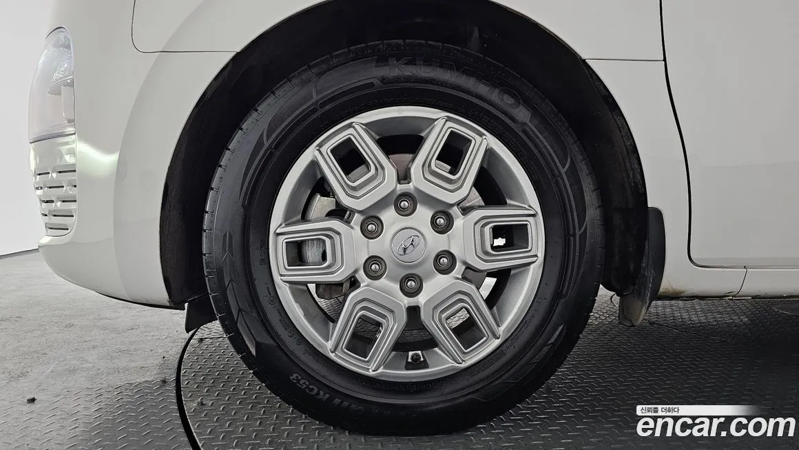 Hyundai Staria — фото 6