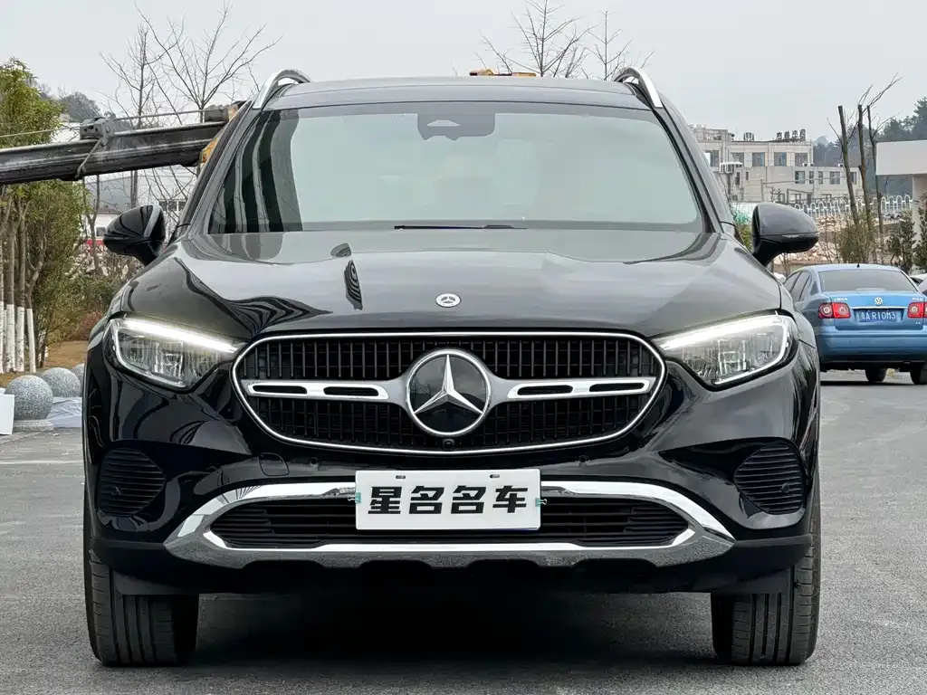 Mercedes-Benz GLC 2024 из CN, фото 3