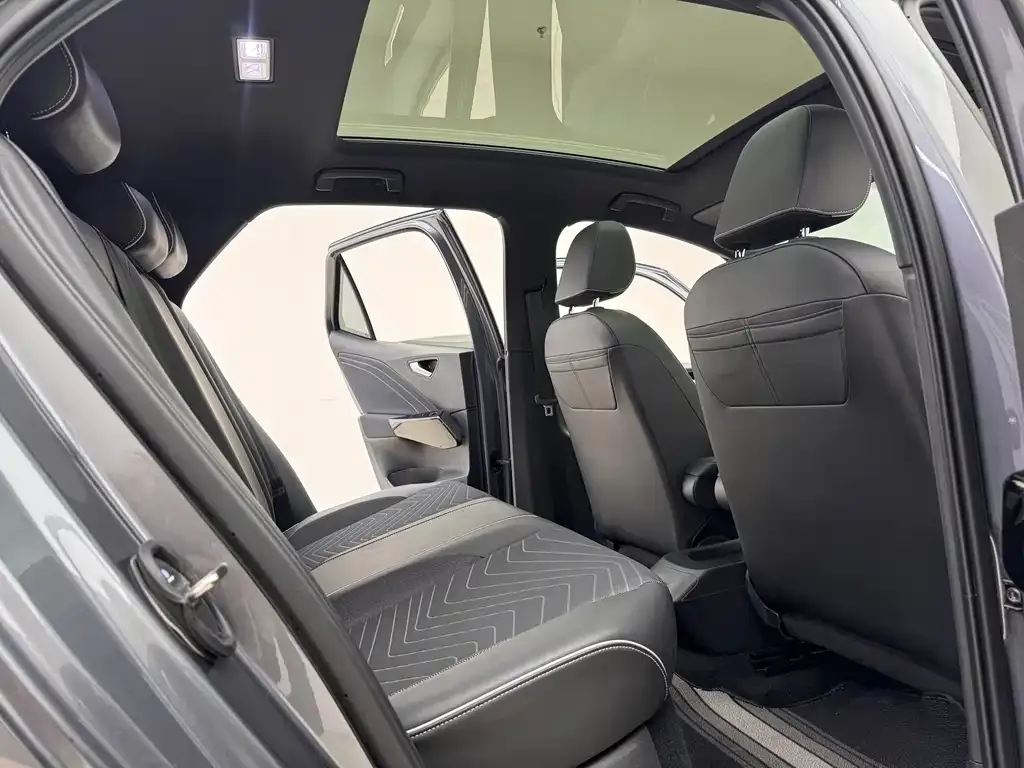 Volkswagen ID.3 2024 из CN, фото 9