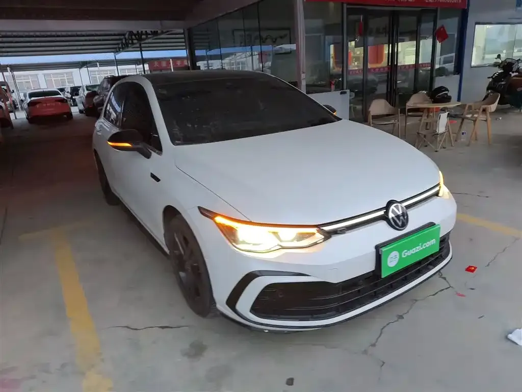Volkswagen Golf 2022 из CN, фото 7
