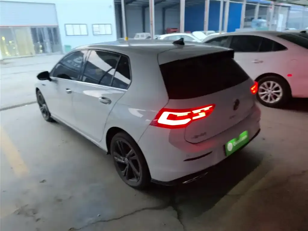 Volkswagen Golf 2022 из CN, фото 6
