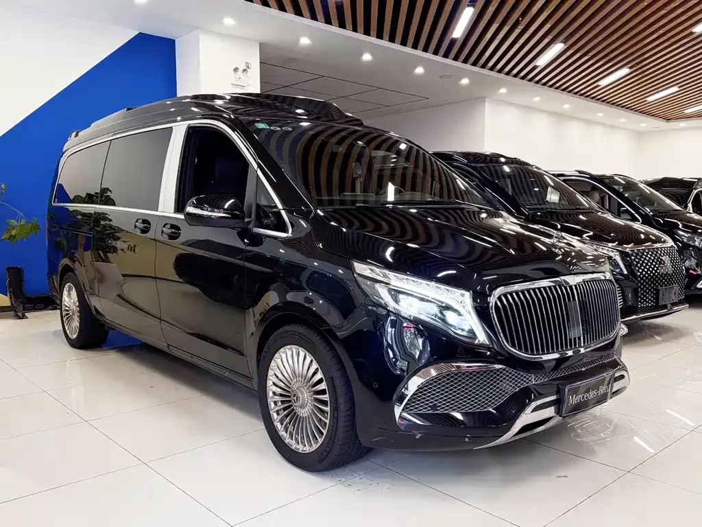 Mercedes-Benz V-Class 2022 из CN, фото 1