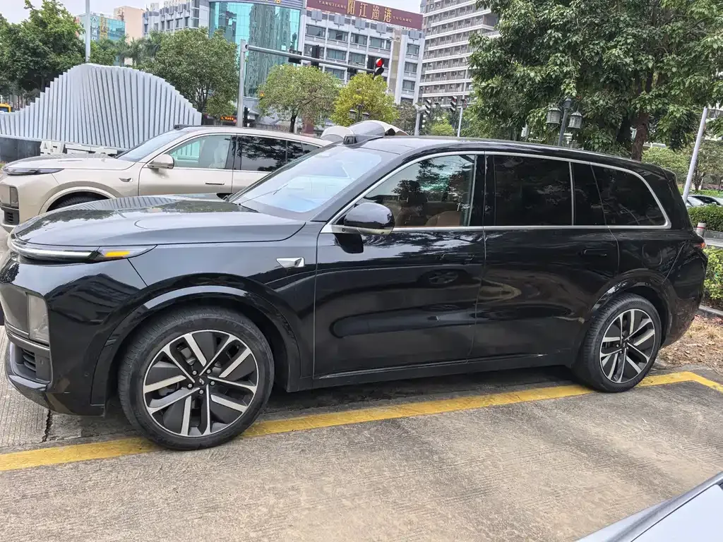 Li Auto L9 2023 из CN, фото 6