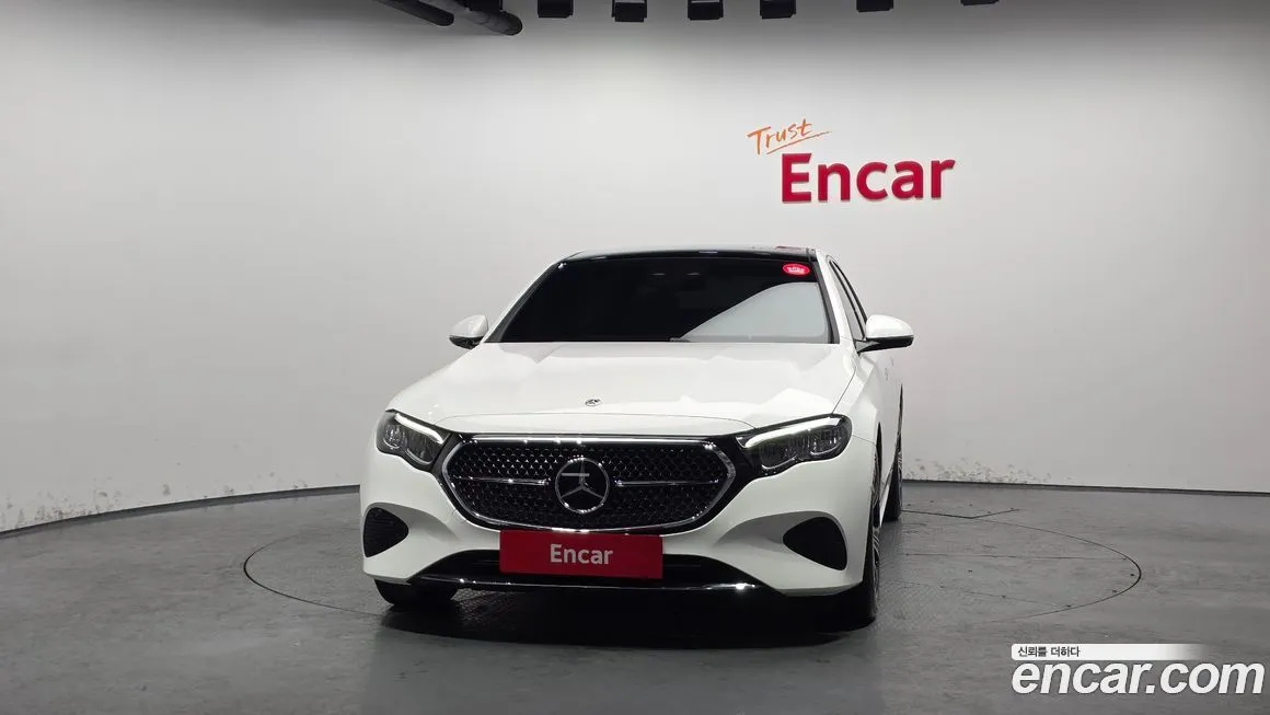 Mercedes-Benz E-Class 2025 из KR, фото 2