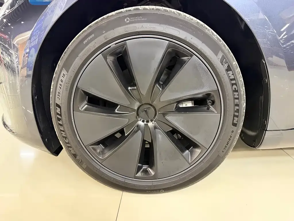 Tesla Model 3 2024 из CN, фото 6