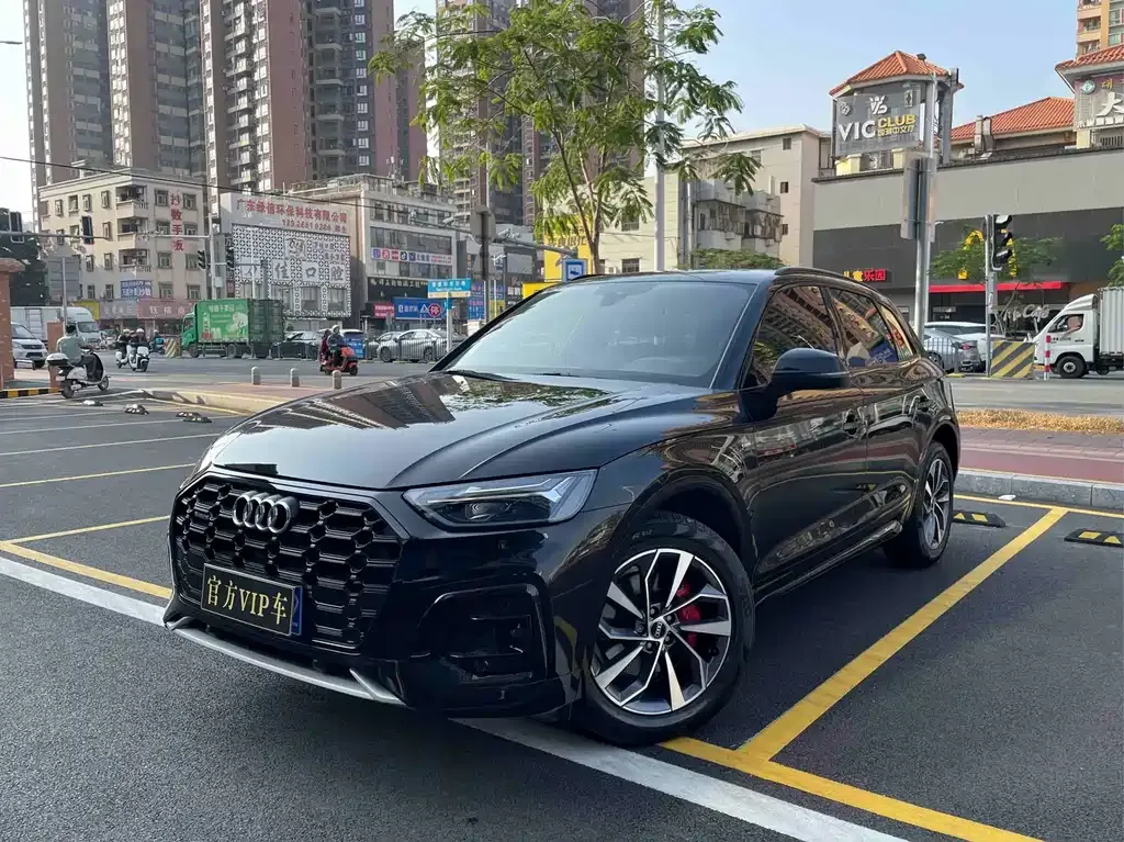 Audi Q5L 2024 из CN, фото 1