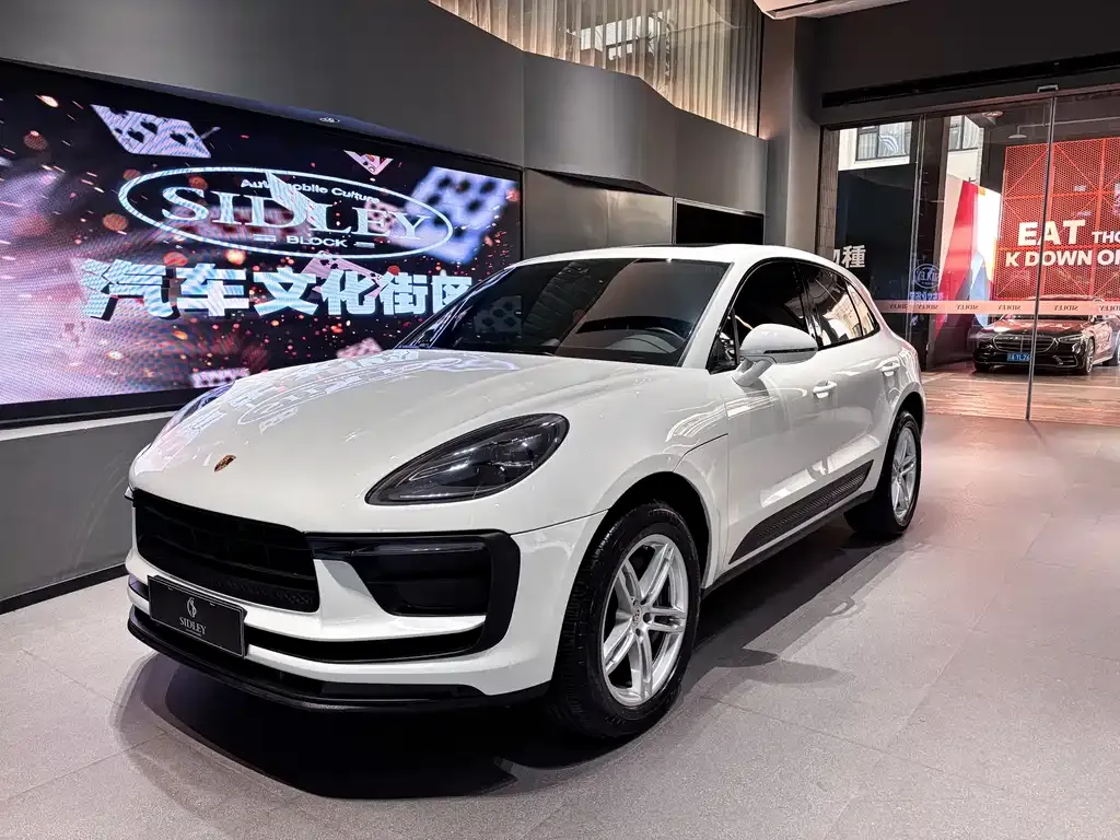 Porsche Macan — фото 1