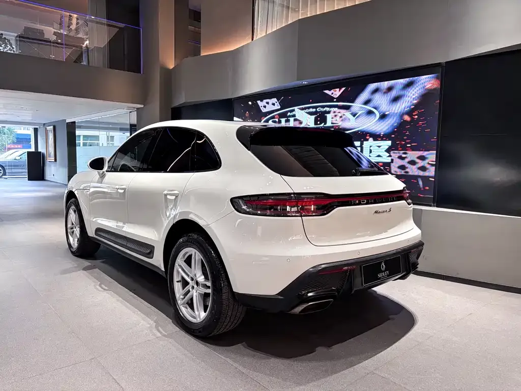Porsche Macan — фото 4