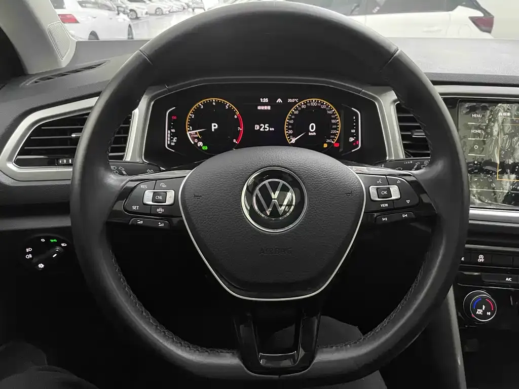Volkswagen T-Roc 2022 из CN, фото 5