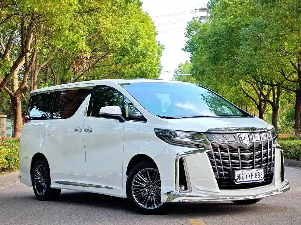 Toyota Alphard 2022 из CN, фото 1
