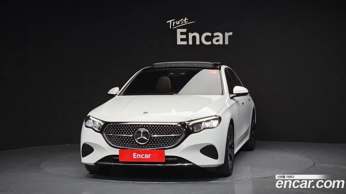 Mercedes-Benz E-Class 2024 из KR, фото 2