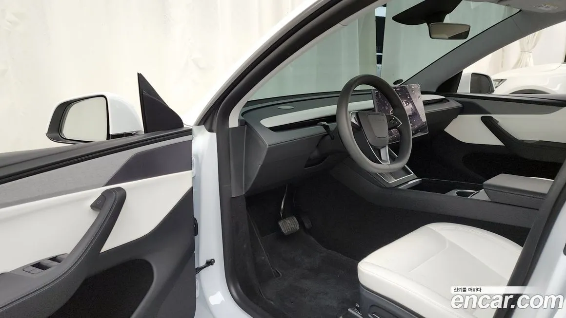 Tesla Model Y 2025 из KR, фото 5