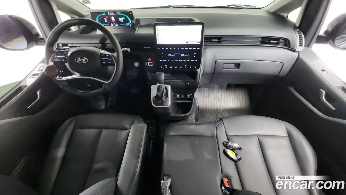 Hyundai Staria — фото 9