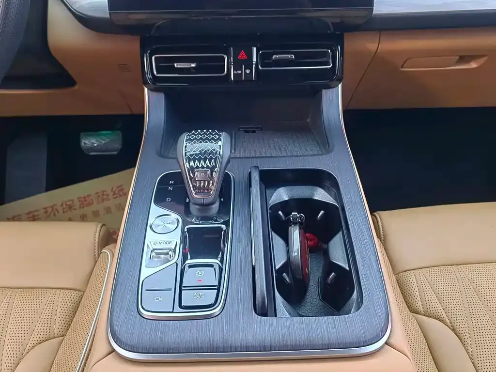 GAC Motor Trumpchi GS8 — фото 3