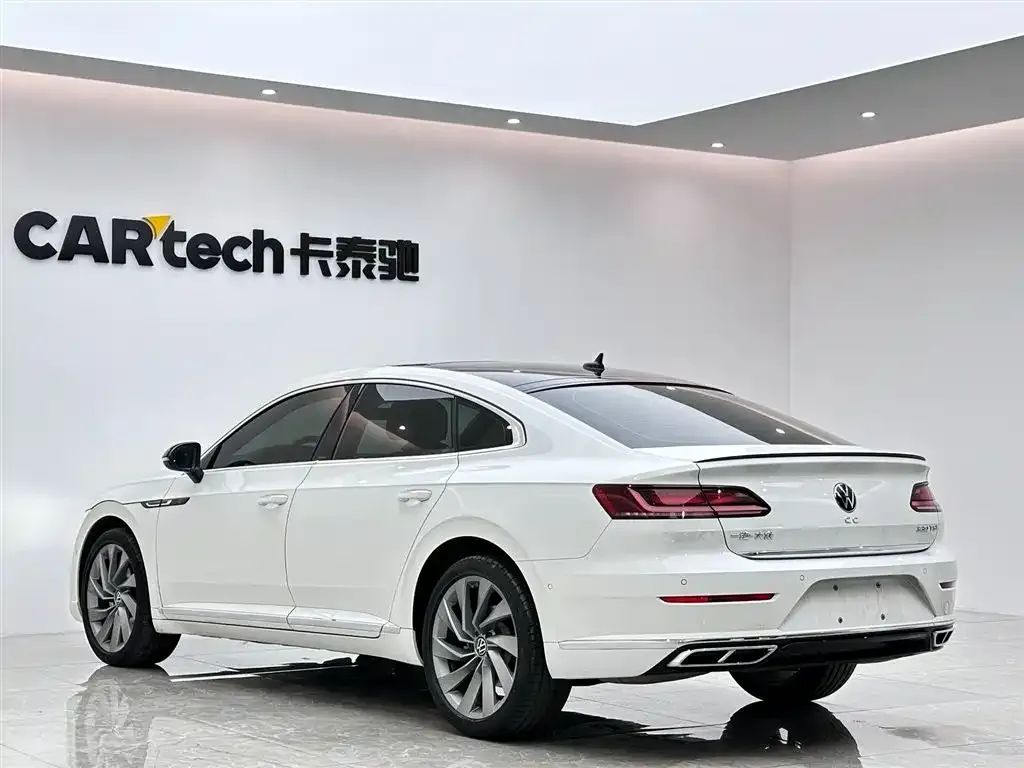 Volkswagen CC 2023 из CN, фото 5