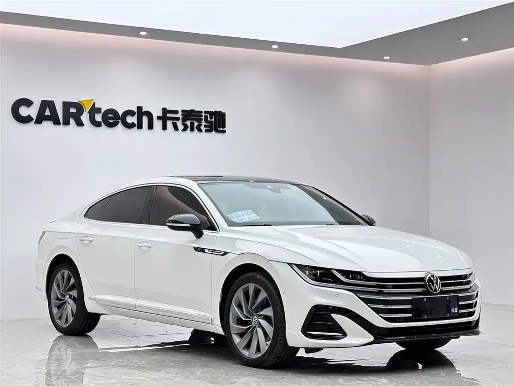 Volkswagen CC 2023 из CN, фото 7