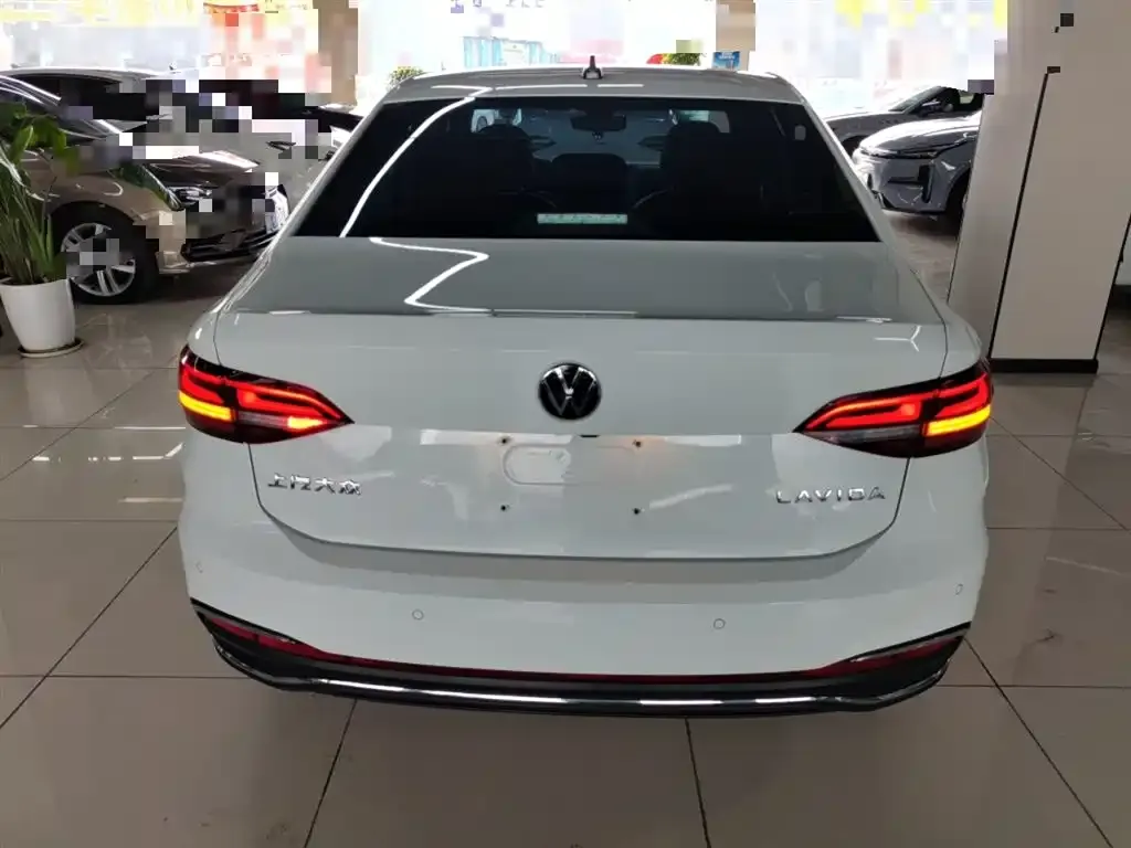 Volkswagen Lavida 2023 из CN, фото 3