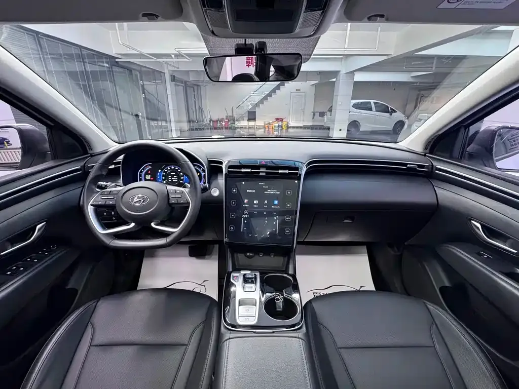 Hyundai Tucson 2023 из CN, фото 2