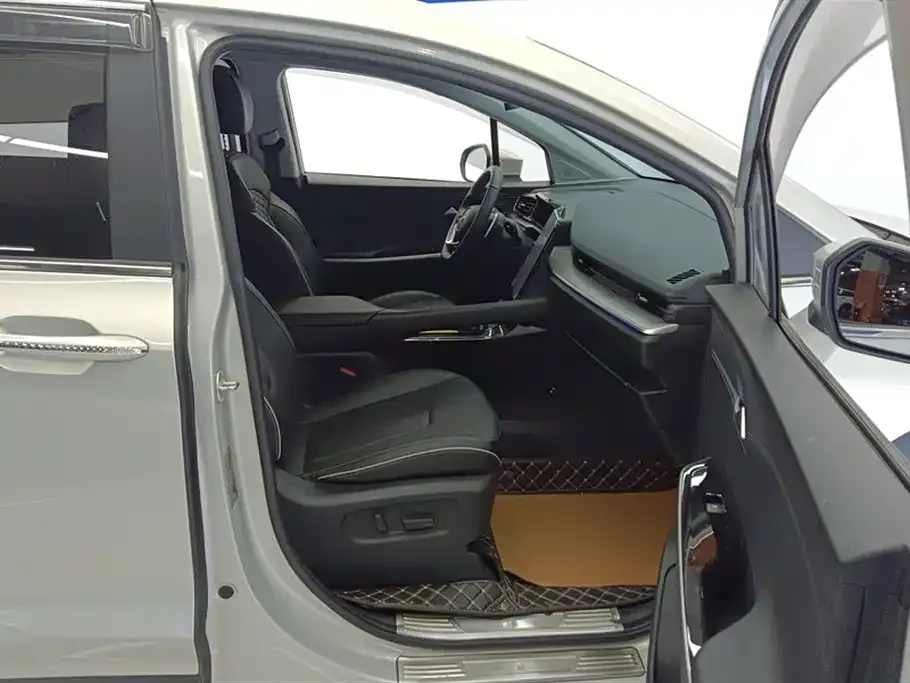 Hyundai Custo 2021 из CN, фото 8