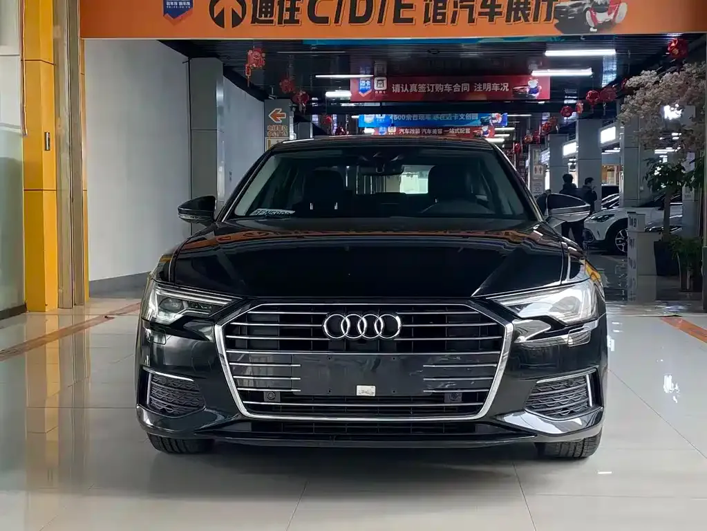 Audi A6L 2021 из CN, фото 9