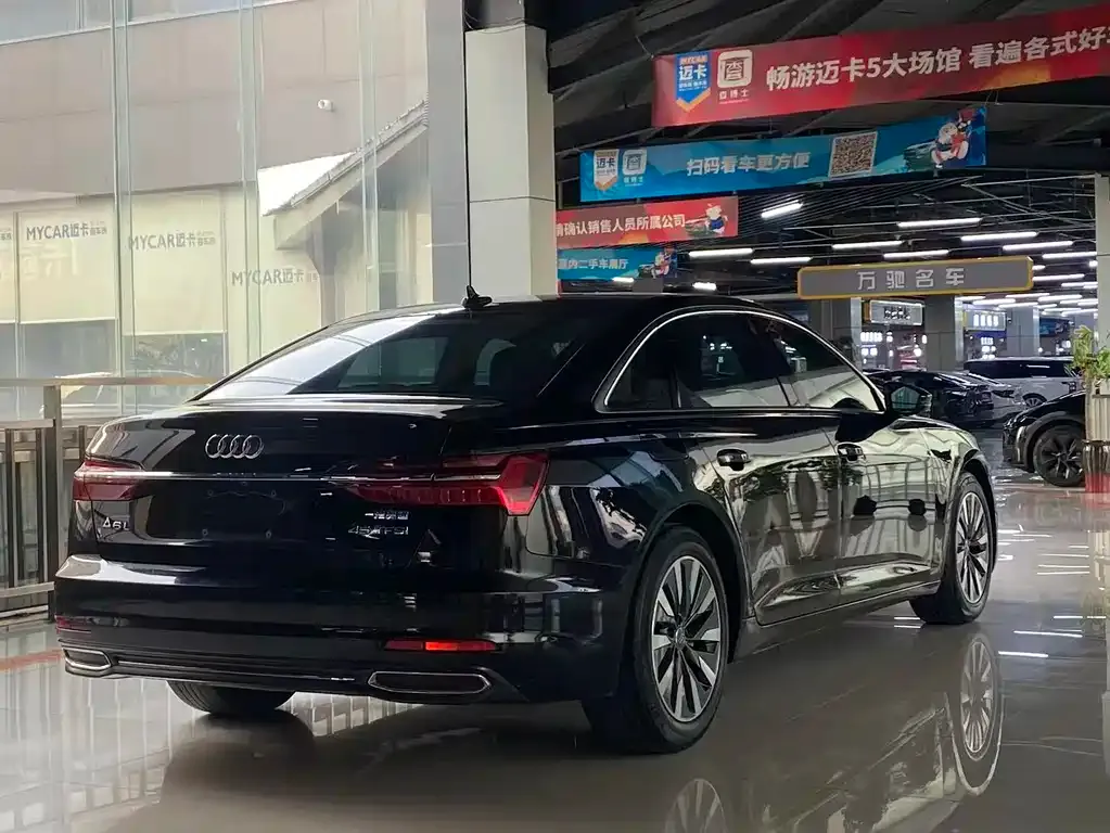 Audi A6L 2021 из CN, фото 6