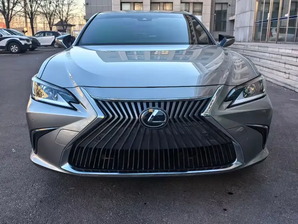 Lexus ES 2021 из CN, фото 1