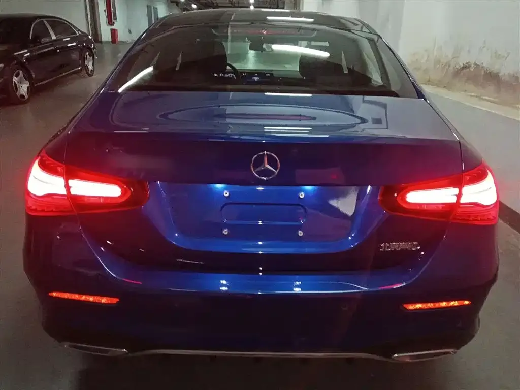 Mercedes-Benz A-Class 2023 из CN, фото 4