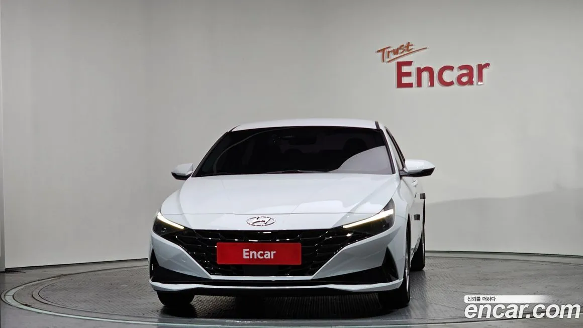 Hyundai AVANTE — фото 9