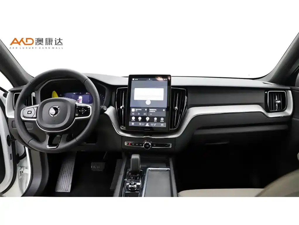 Volvo XC60 2026 из CN, фото 8