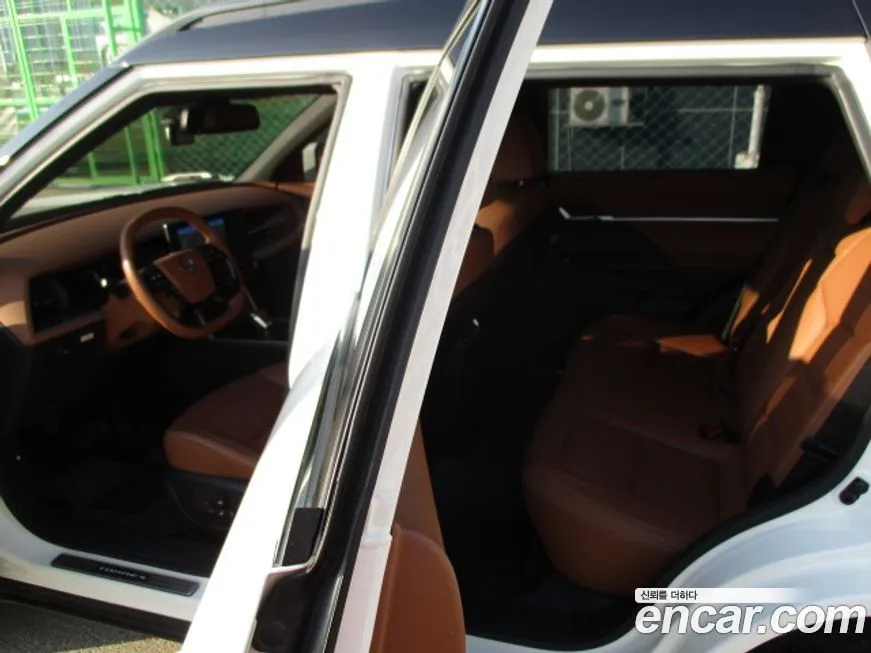 KG Mobility (Ssangyong) Torres 2024 из KR, фото 5
